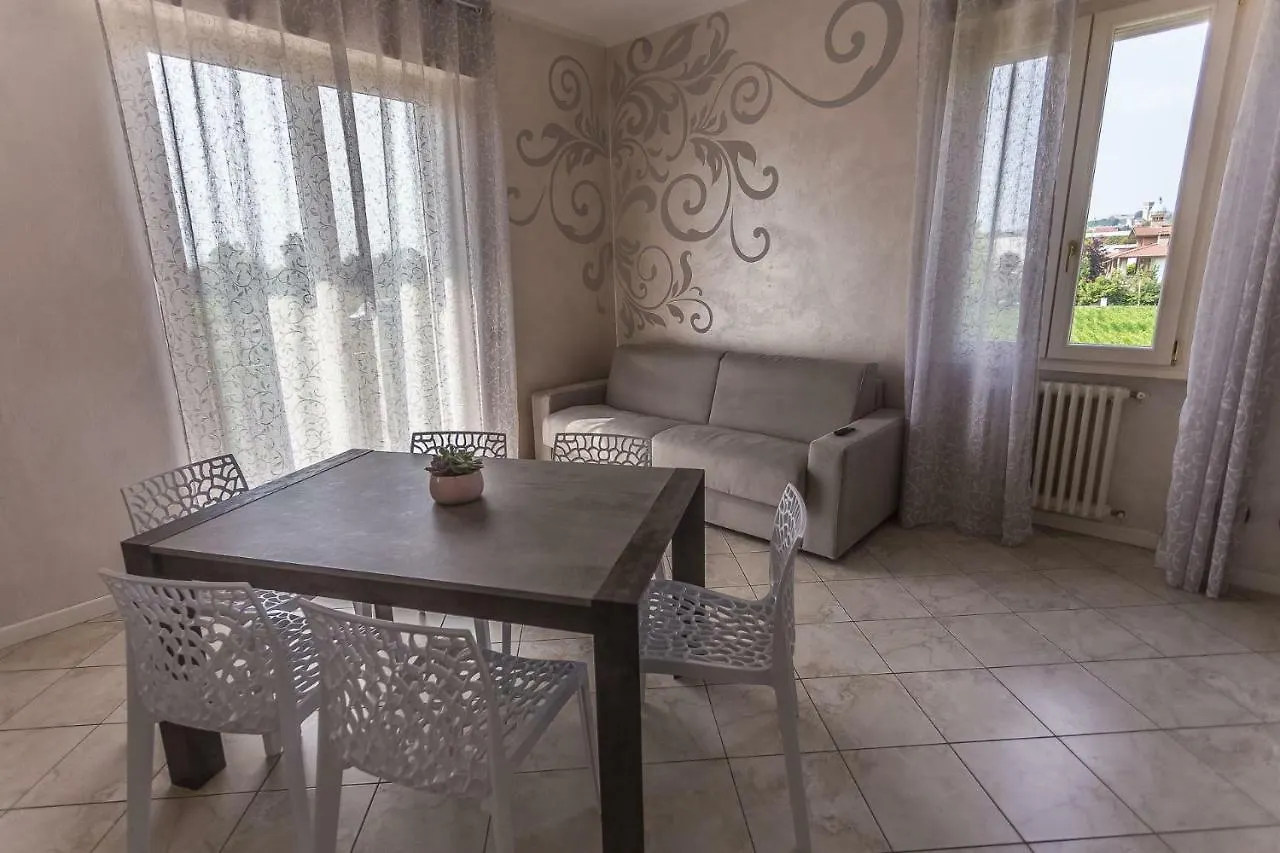דירות לונאטו Lm House איטליה